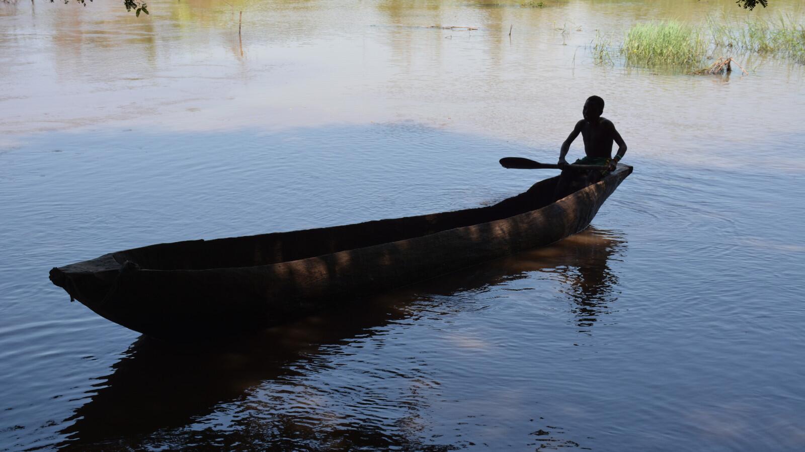 Opo carved boat.